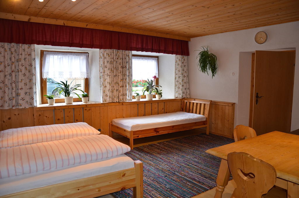 Christl'S Hof Bed and Breakfast Haiming Værelse billede